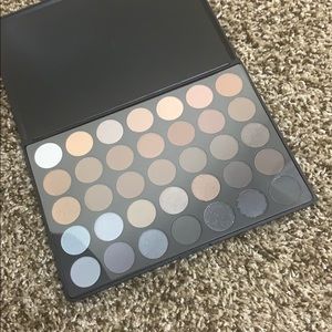 Morphe pallet never used